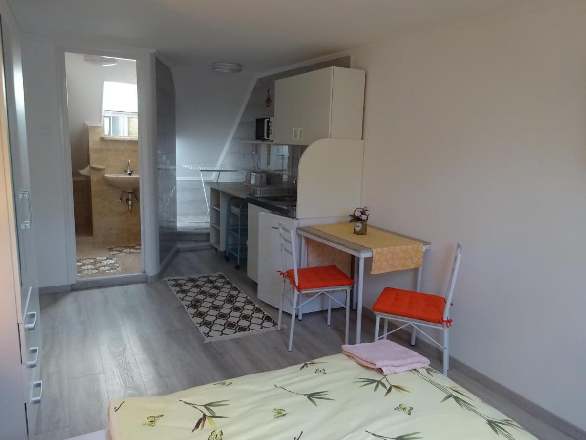 Era Apartman Apartment Harkány Екстериор снимка