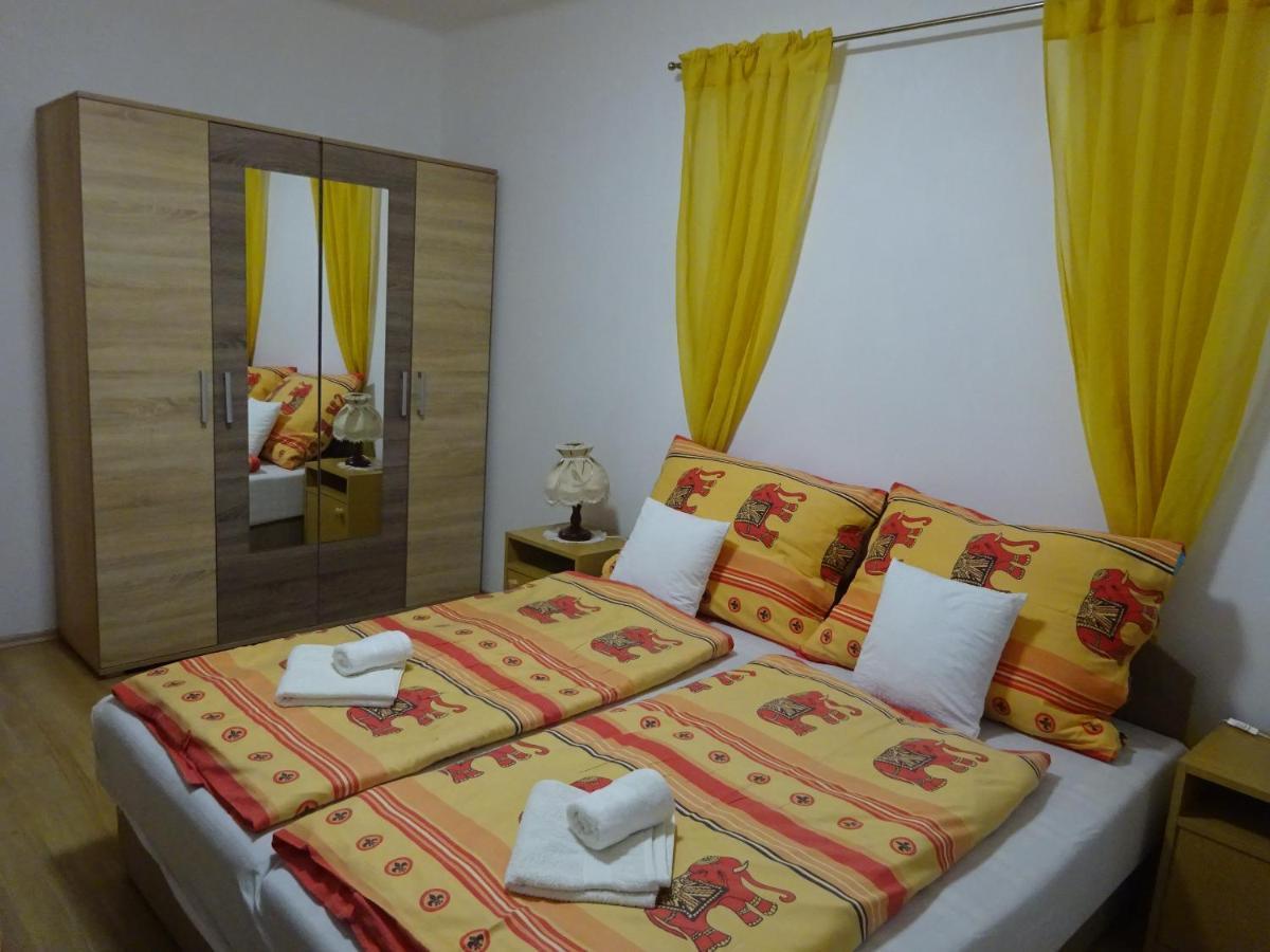Era Apartman Apartment Harkány Екстериор снимка