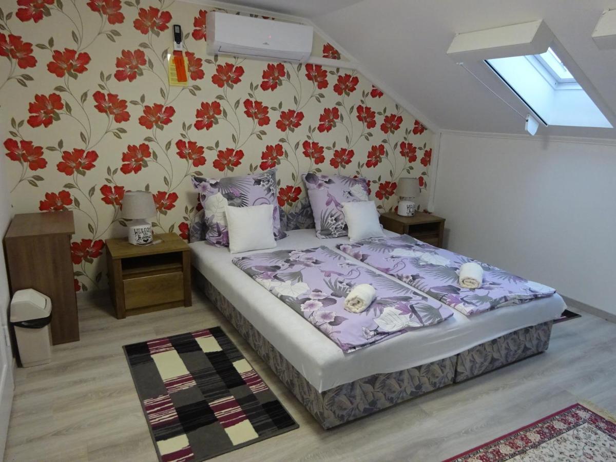 Era Apartman Apartment Harkány Екстериор снимка