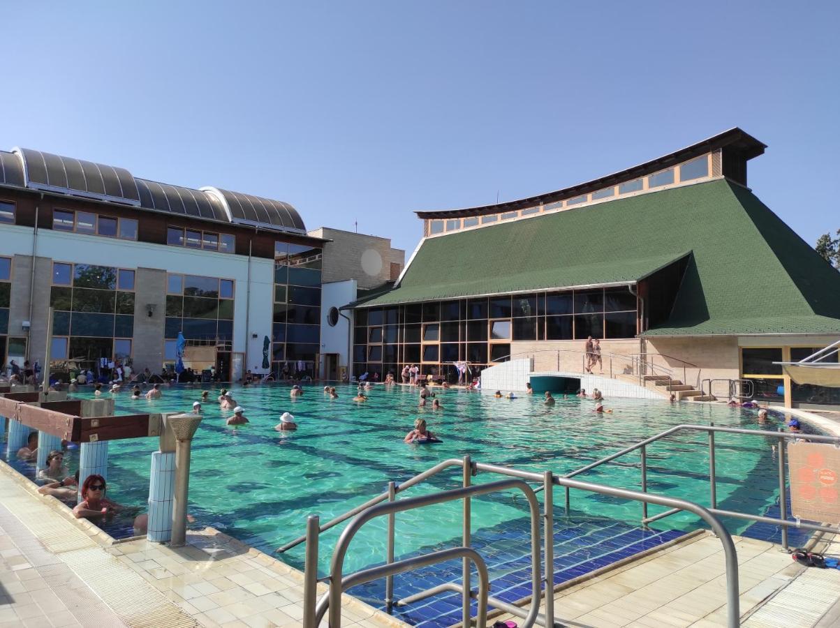 Era Apartman Apartment Harkány Екстериор снимка