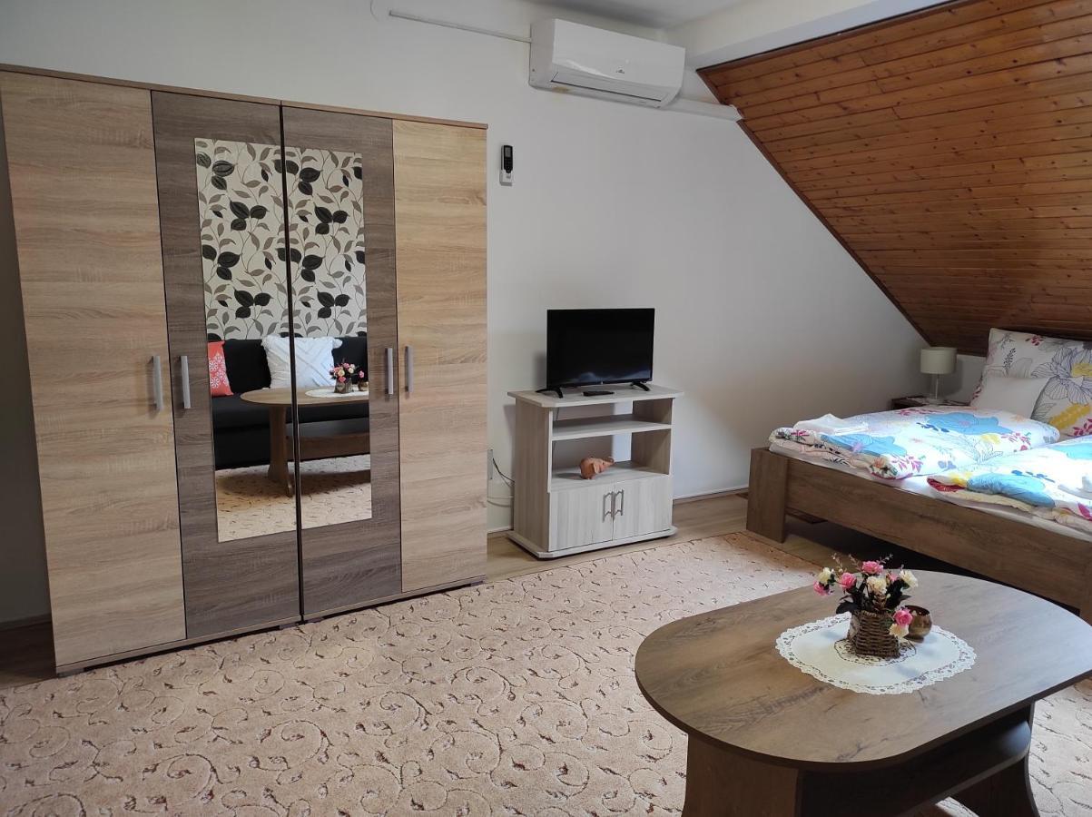 Era Apartman Apartment Harkány Екстериор снимка